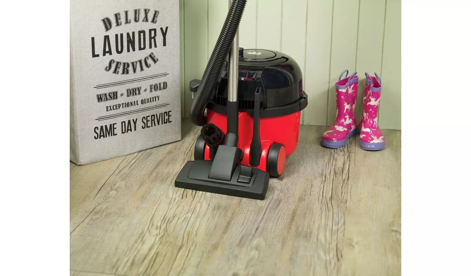Henry Xtra Corded Bagged Cylinder Vacuum Cleaner RRP £180 - William George