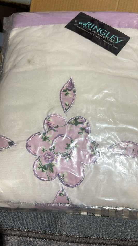 Ringley Faye Embellished Pair Cushion Covers Lilac Size 43 X 43 - William George